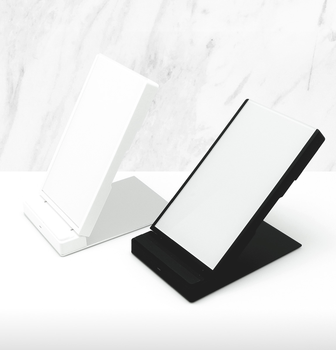 WIRELESS CHARGER Stand Image